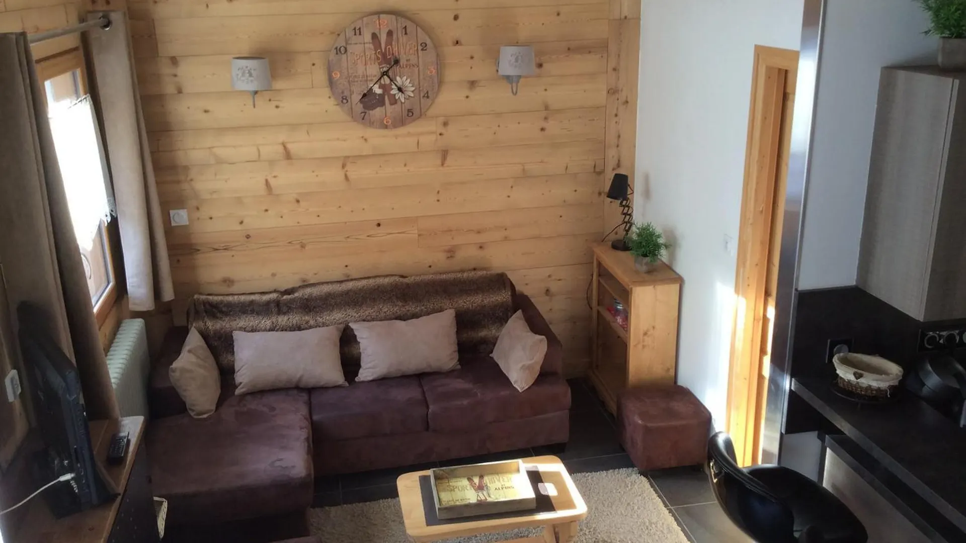 Appartement Duplex 3 Chambres Pour 6 Personnes Avec Balcon A Valloire, 400M Des Pistes - Fr-1-263-297